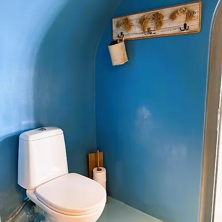 Lioyerma Cave With Private Outdoor Hot Tub