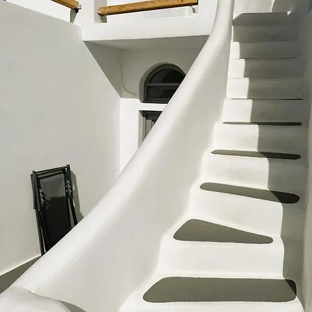 Apartment Lioyerma Cave With Private Outdoor Hot Tub *