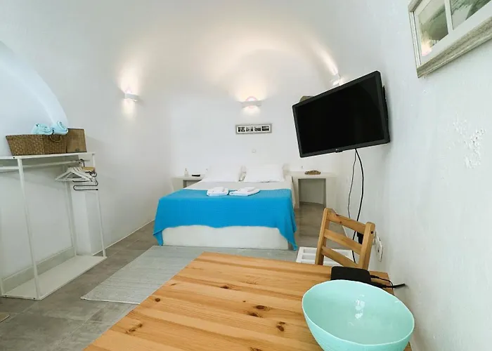 Apartman Lioyerma Cave With Private Outdoor Hot Tub