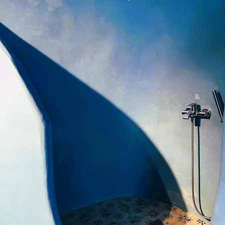 Apartamento Lioyerma Cave With Private Outdoor Hot Tub