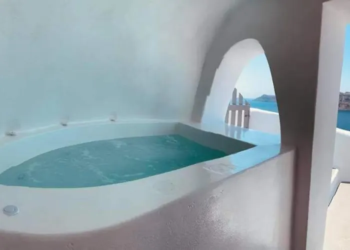 Apartment Lioyerma Cave With Private Outdoor Hot Tub